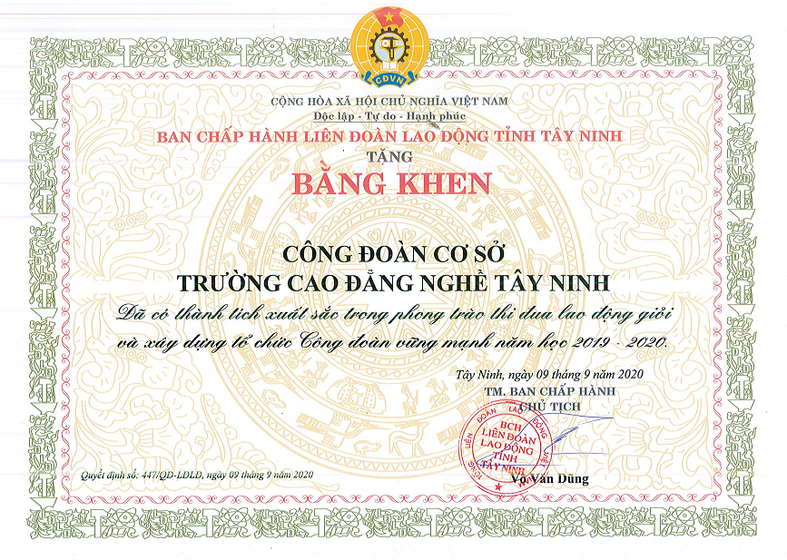 Công đoàn cơ sở Trường Cao đẳng nghề Tây Ninh nhận bằng khen của BCH Liên đoàn Lao động tỉnh Tây Ninh năm học 2019-2020